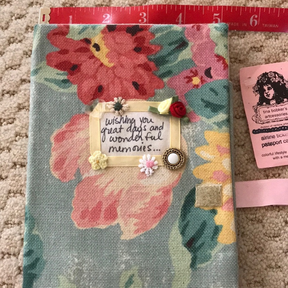 PASSPORT CASE - Picture 5 of 7